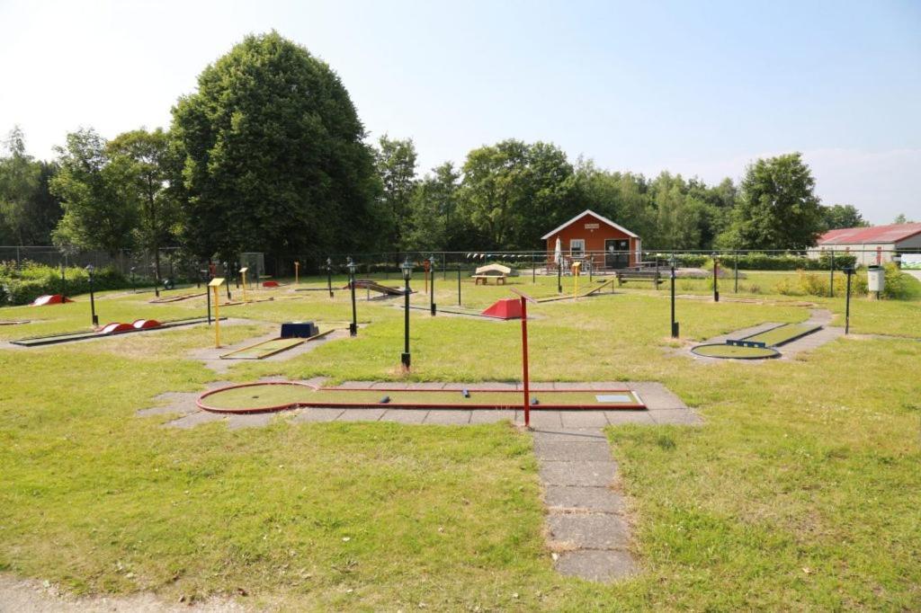 Amazing Home In Vlagtwedde, 3 Bedrooms, Recently Renovated For Recreational Purposes Only Eksteriør bilde